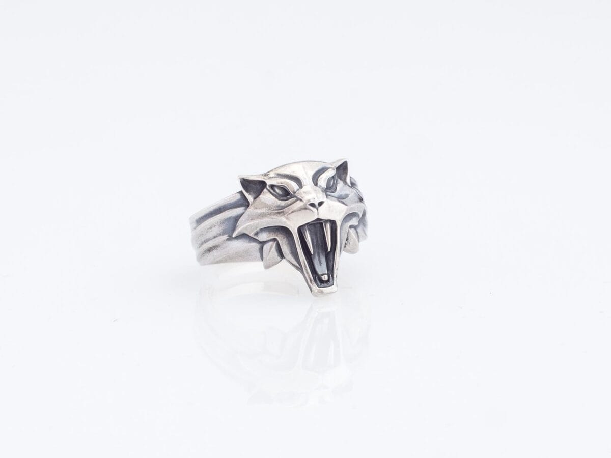 Cat School Ring Cat Ciri medallion Witcher Ring - Image 1