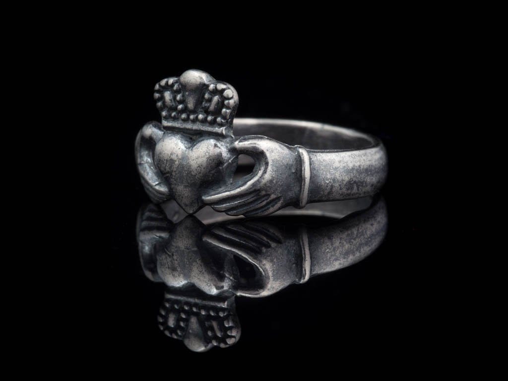 Claddagh Ring Claddagh Ring Buffy the Vampire Slayer ring - Image 1