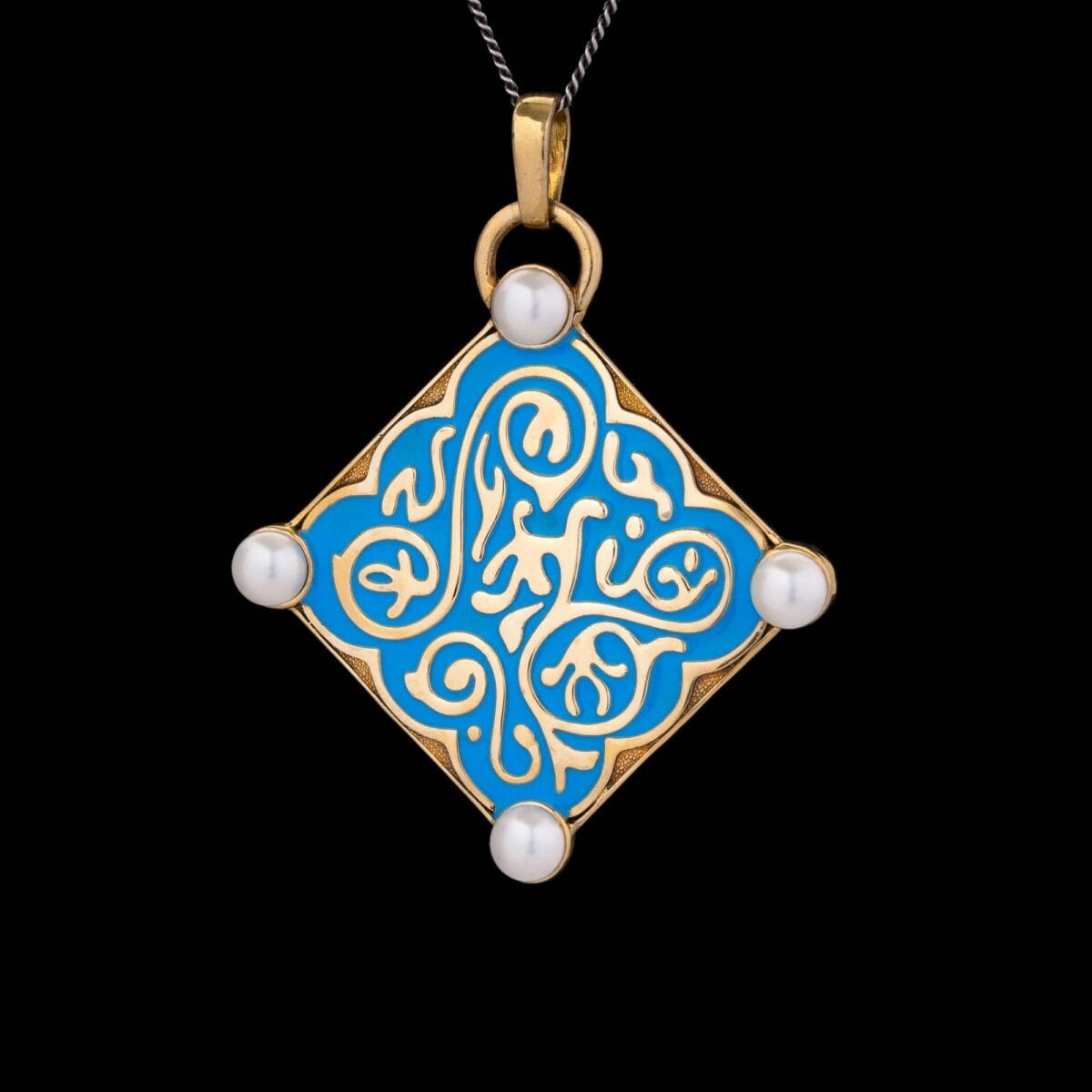 Triss Geralt companion Witcher Big Pearls Pendant - Image 2