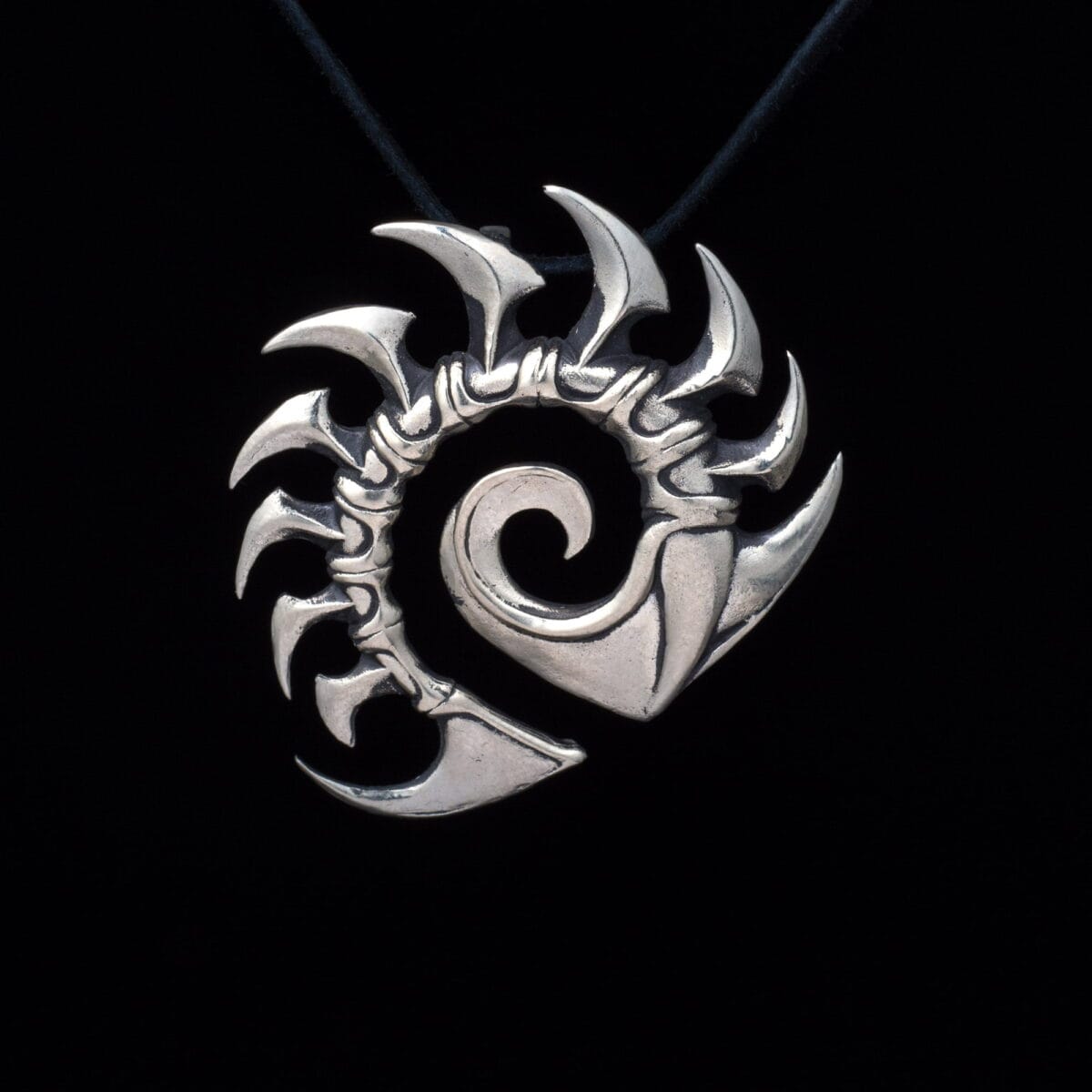 Starcraft Zerg Pendant - Image 1