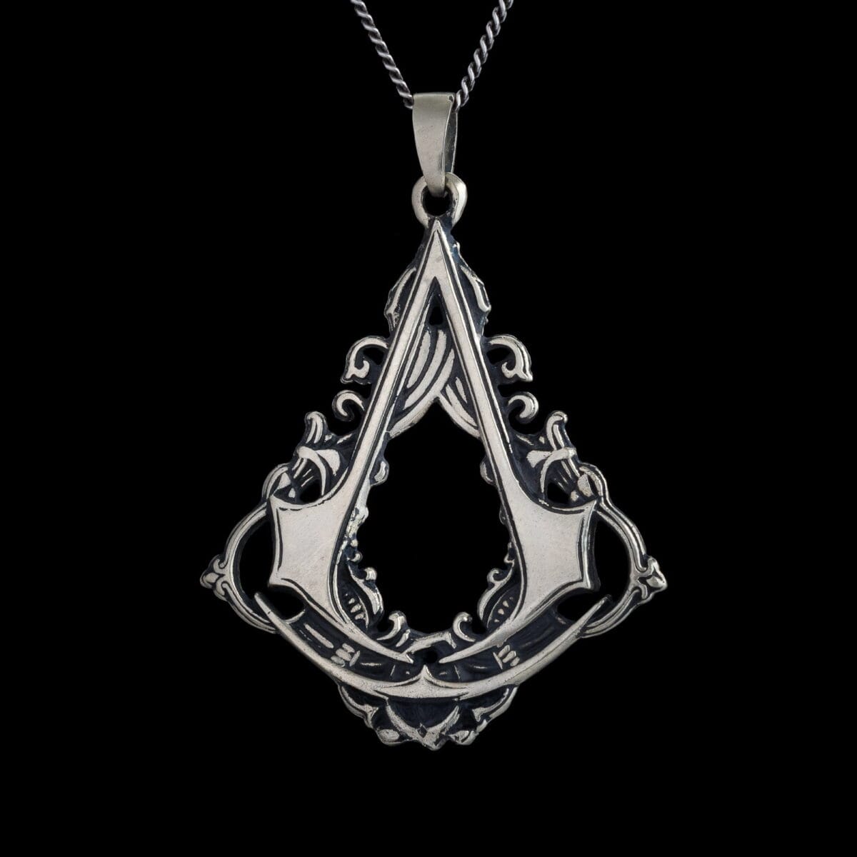 Assasin's Creed Connor Kenway Pendant - Image 3