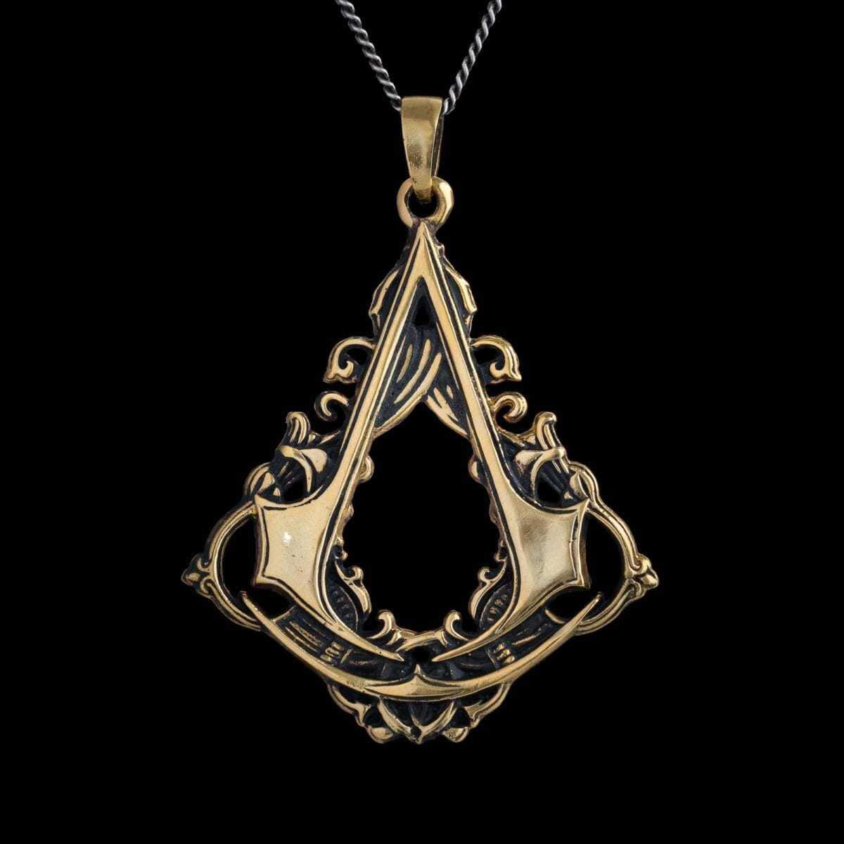 Assasin's Creed Connor Kenway Pendant - Image 2