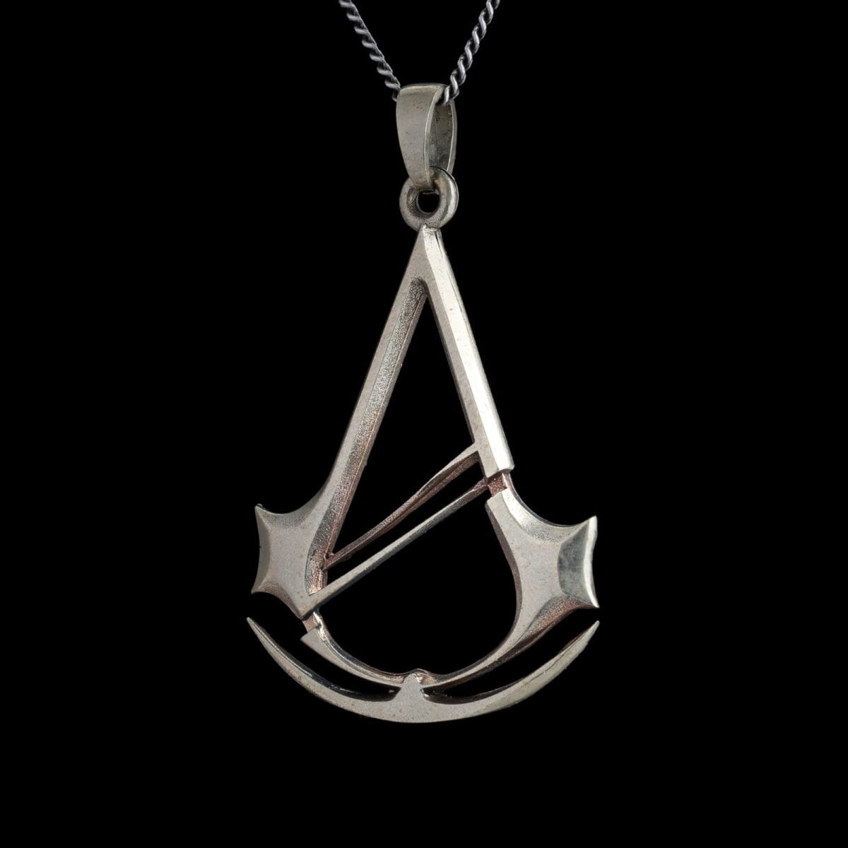 Assasin's Creed Unity Pendant - Image 2