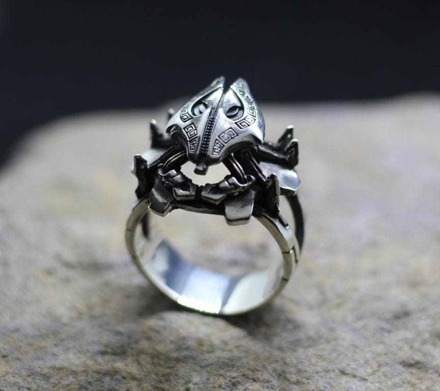 IMG_5666 Dwarven Spider detailed Skyrim ring - Image 1